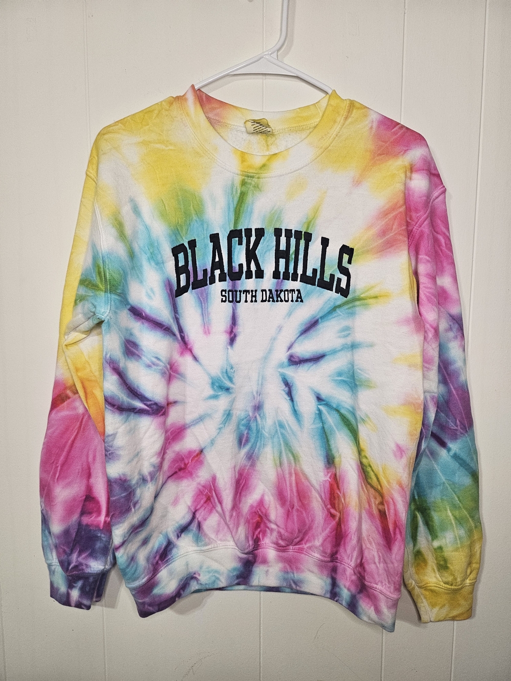Small South Dakota Tie-dye Pullover